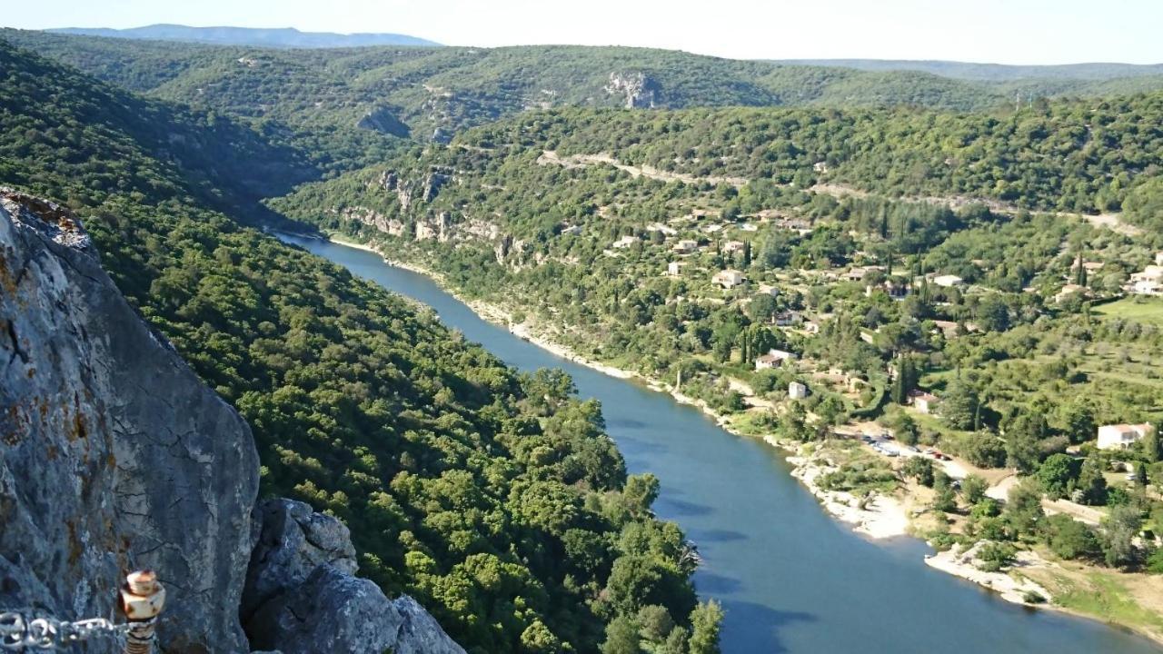La Maison Du Brocanteur Hébergement de vacances Aigueze